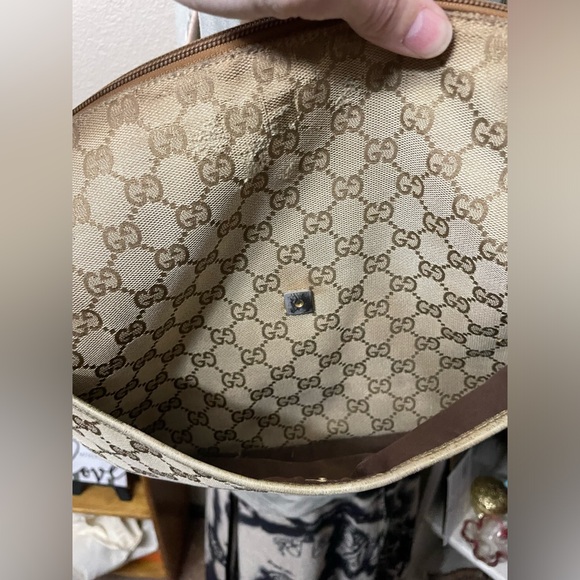 💛GUC Authentic Gucci Shimmer Gold Messenger& A Linen Pouch - Picture 11 of 16